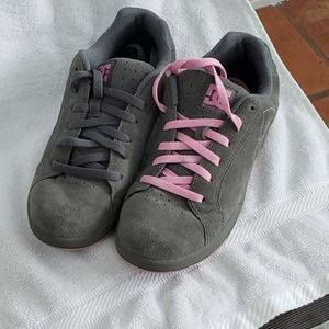 DC shoes womens grey and pink size 8